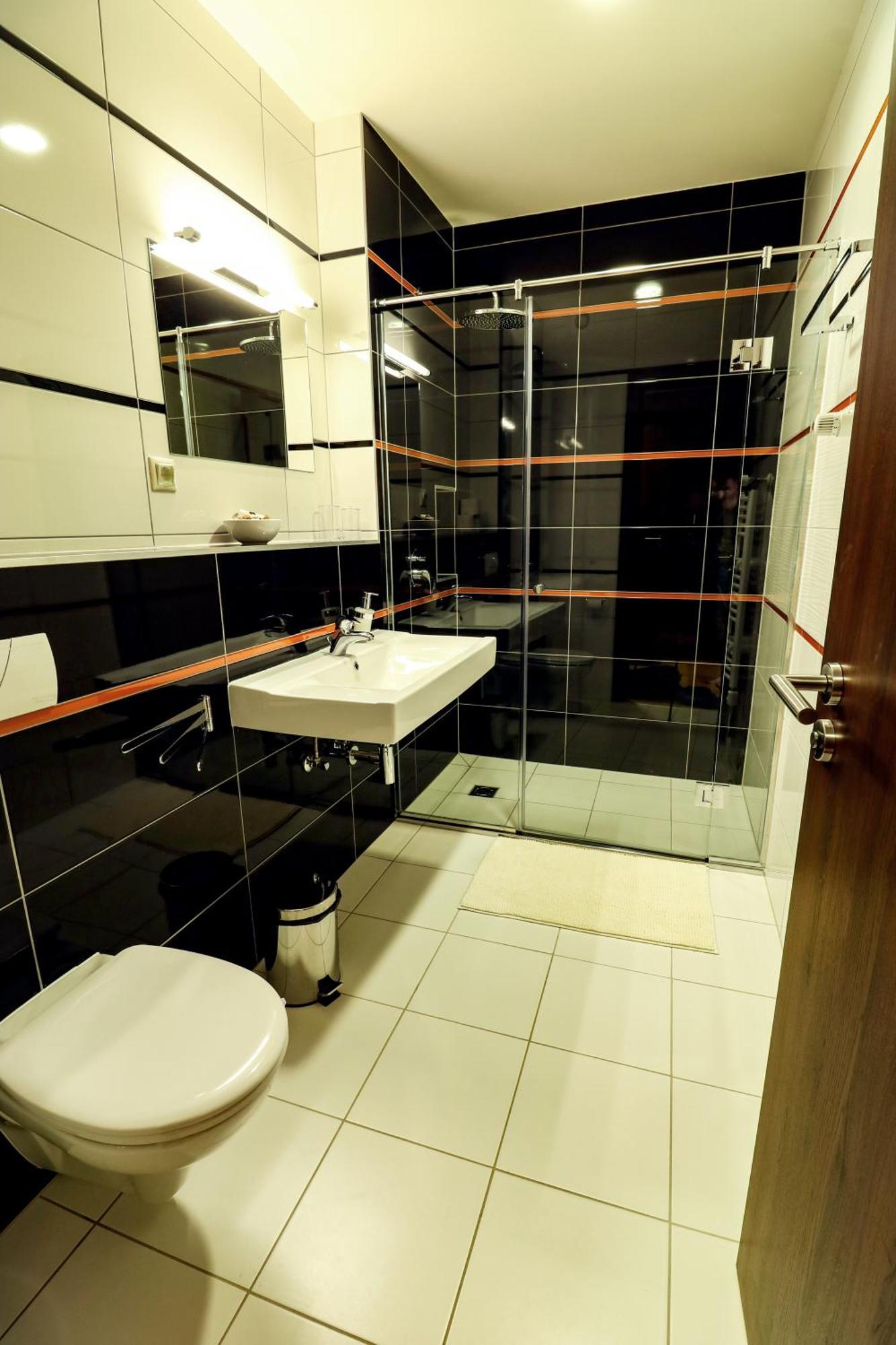 Ipari Park Panzio Hotel Szolnok Buitenkant foto